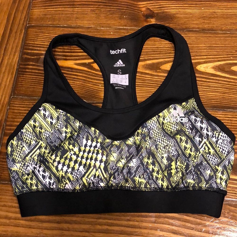 Adidas Techfit Sports Bra Size Small, Like New!